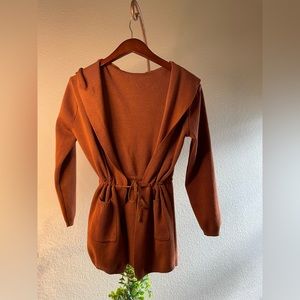 Burnt orange hooded sweater